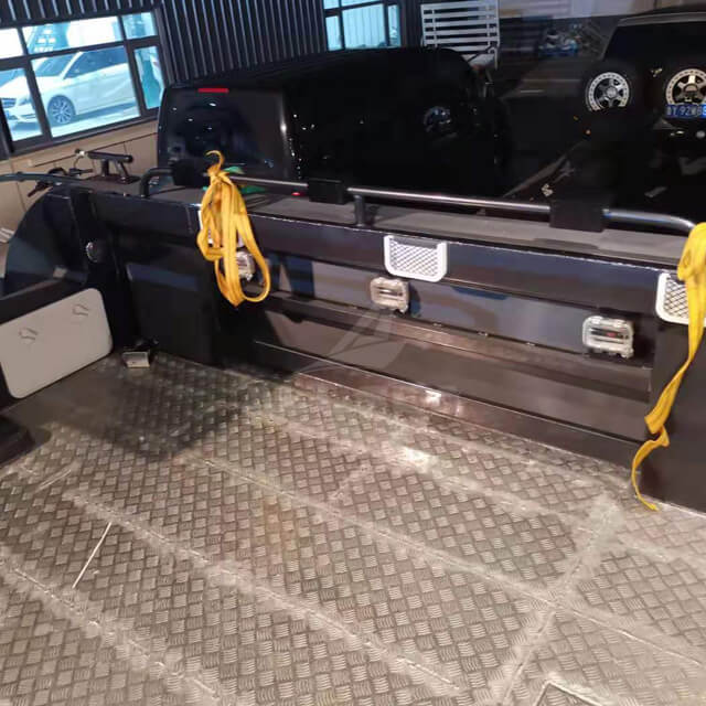 EasyCraft 9M каюта лодка