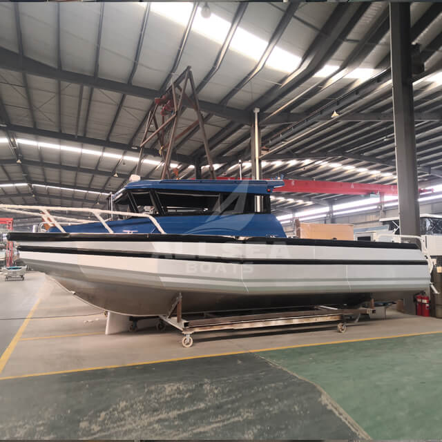 EasyCraft 9M Full Cabin Boat