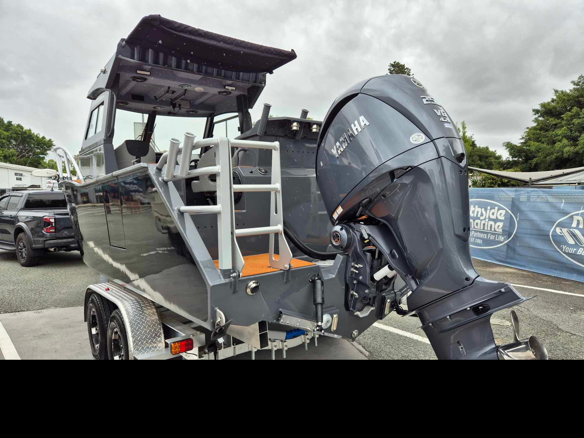 Profisher Boat 6,85M